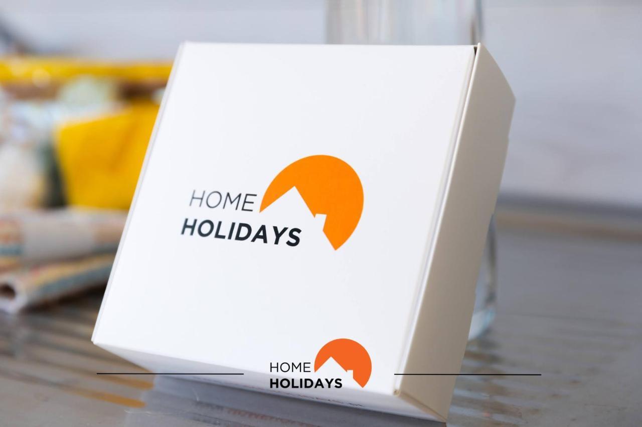 #150 Da Rocha By Holidays *